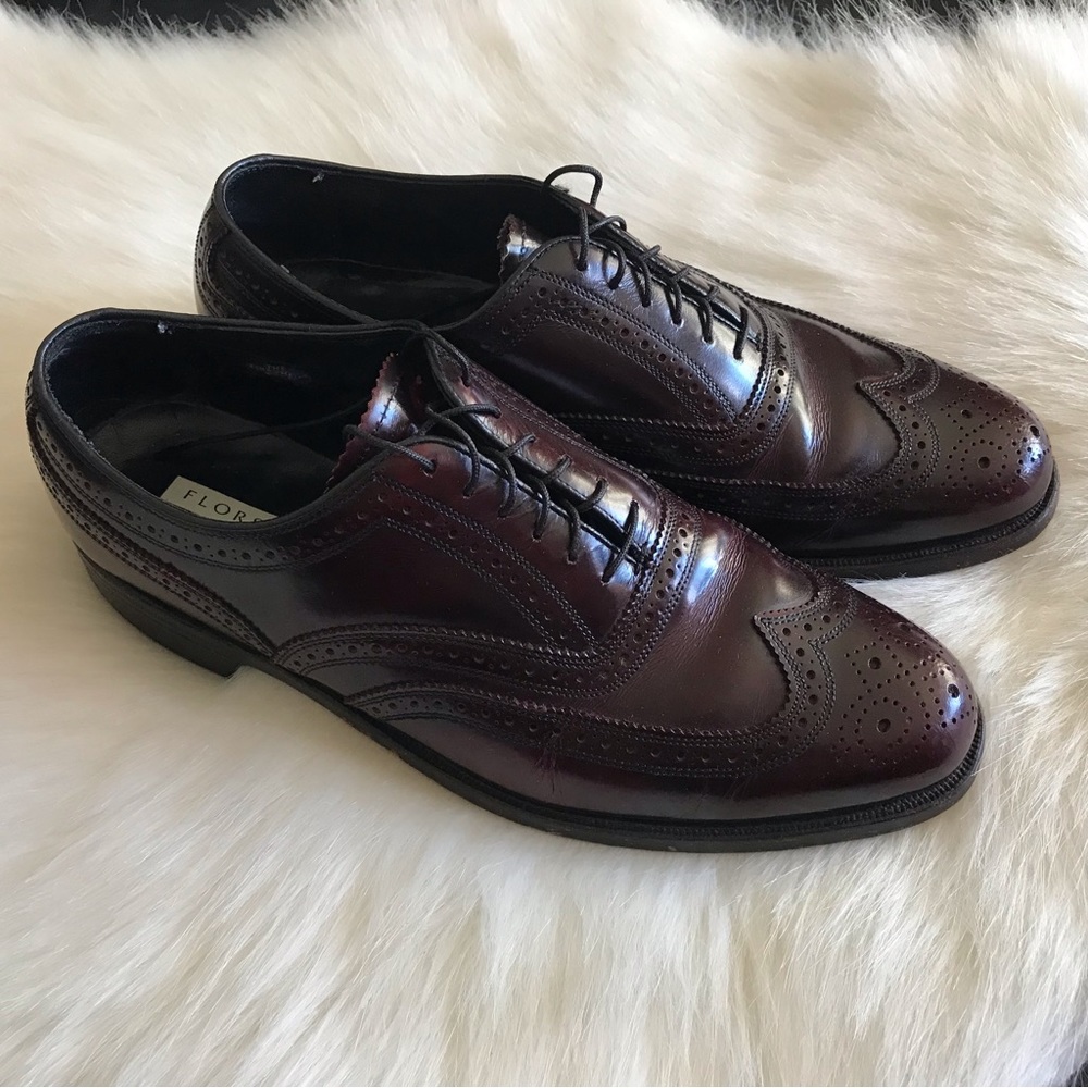 Florsheim ⚜️ Vintage Leather Burgundy Brown Wing Tip Leather Dress Shoes